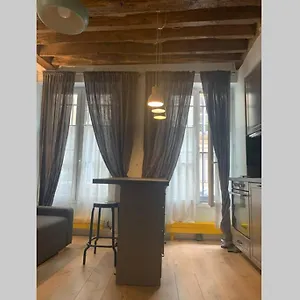 Appartamento Charming Saint Germain Odeon Luxembourg, Parigi